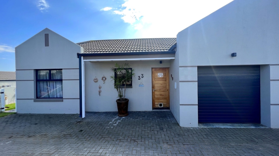2 Bedroom Property for Sale in Reebok Western Cape